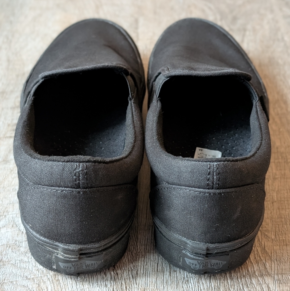 Vans Classic Slip-On All Black Sneakers Women’s Size 8.5 Mens 7 - Picture 5 of 7